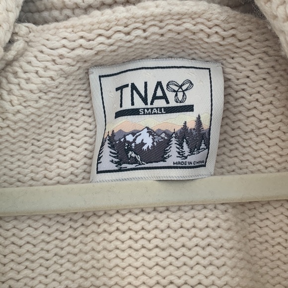 TNA sweater size small - Picture 3 of 5
